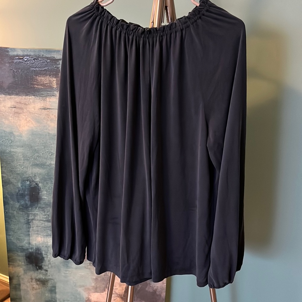 Billowy poet’s blouse in deep grey blue with unique details